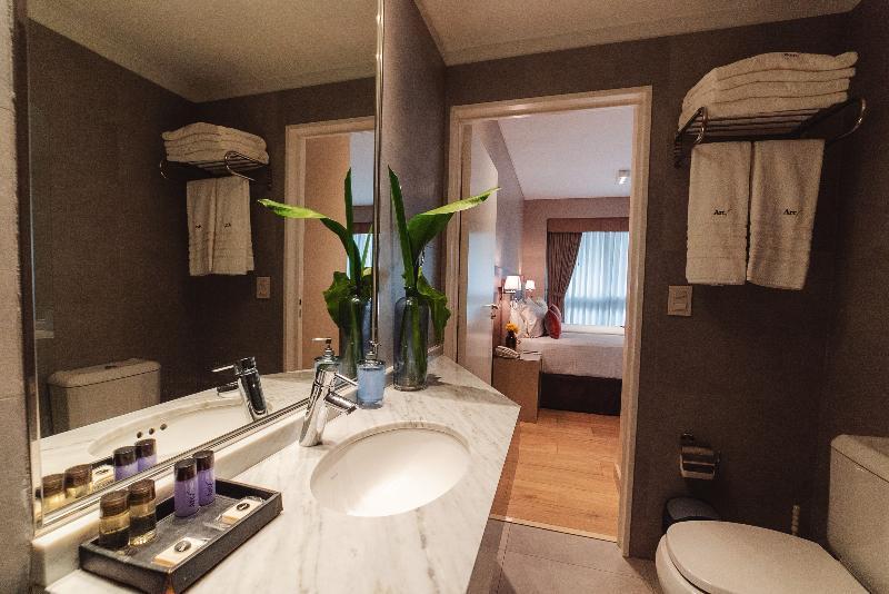 Arc Arenales Studios & Suites Buenos Aires Zewnętrze zdjęcie